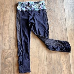LULULEMON Crop Legging Women’s Size 4